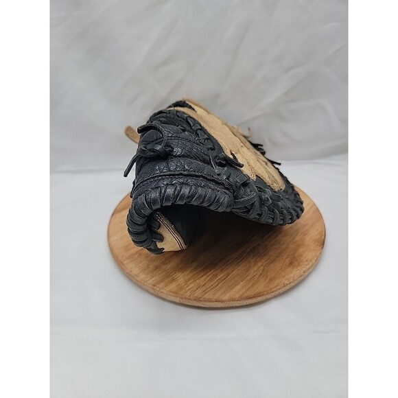 Mizuno Prospect GXC 105 Catchers Glove Mitt 32.50 RH Black Tan Leather GXC105 - Picture 2 of 6